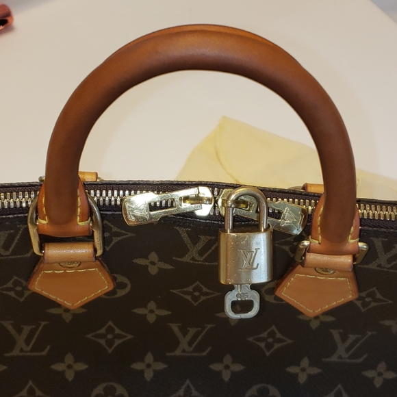 LV Alma PM - Picture 16 of 16